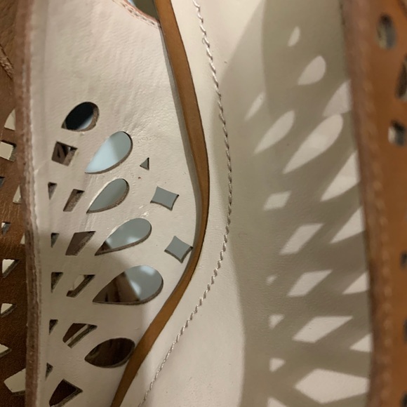 Shoes - Picture 8 of 10